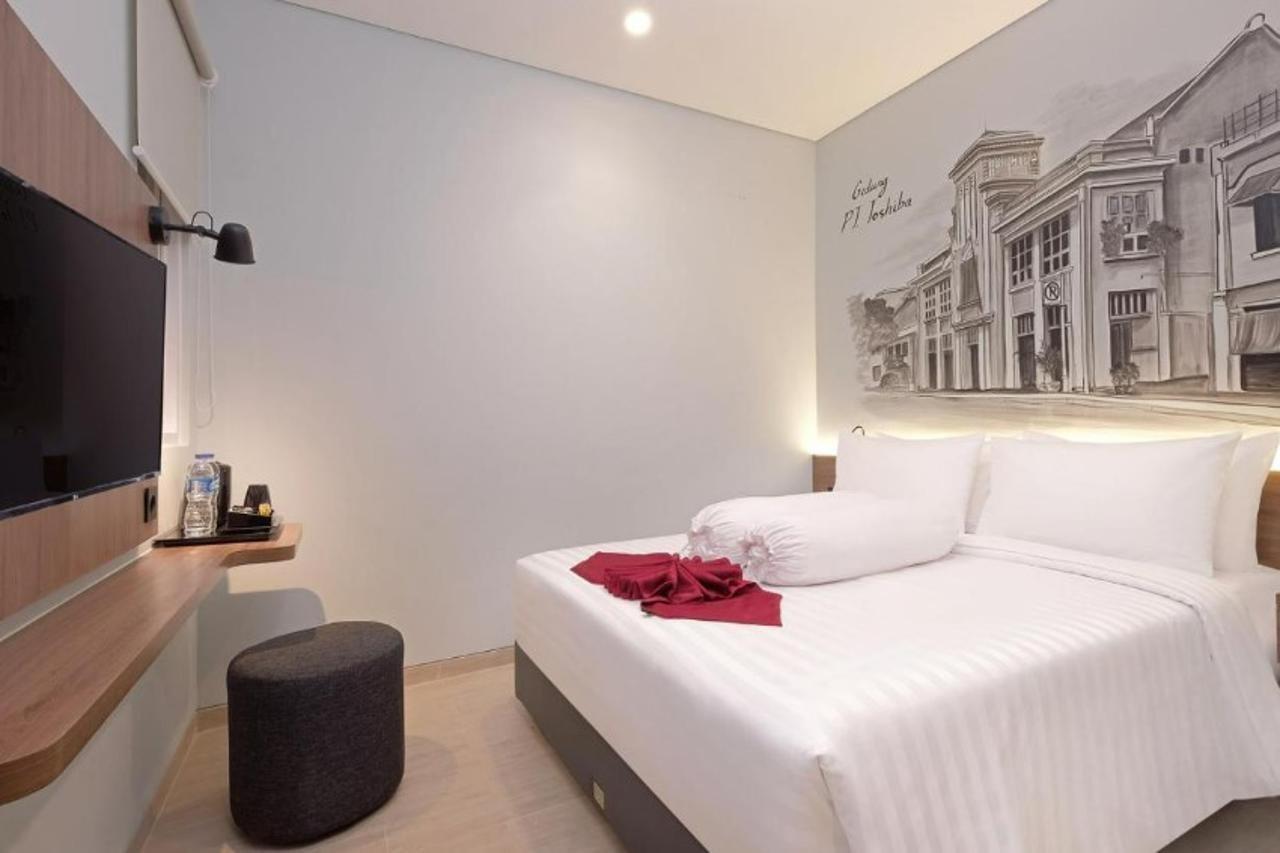 Azana Style Hotel Bandara Jakarta ทังเกอรัง ภายนอก รูปภาพ
